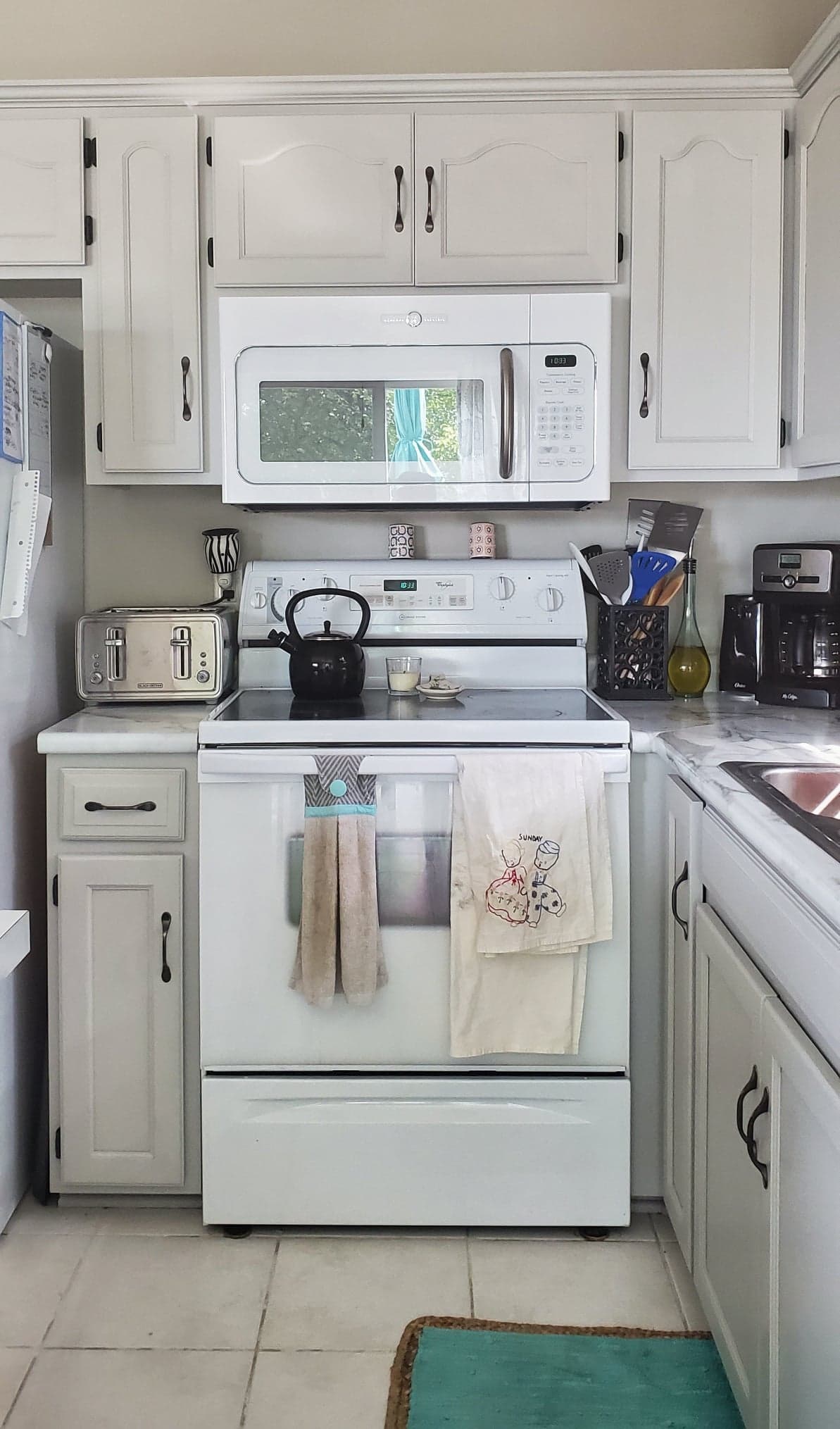 Oak cabinets painted in General Finishes Milk Paint, Seagull Gray